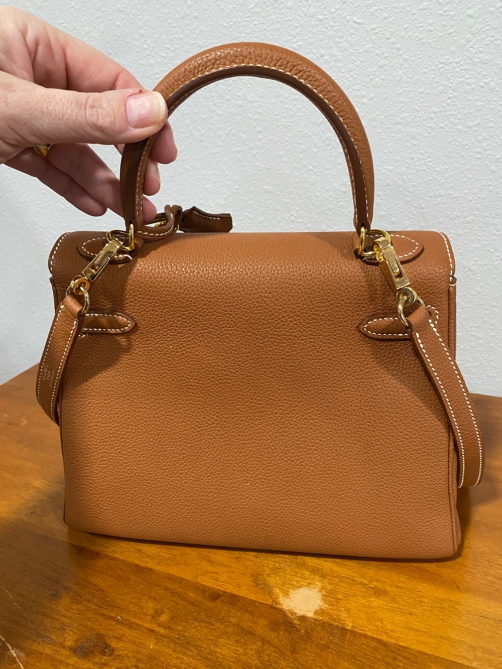 Classic Tan Leather Top-Handle Bag with Gold Hardware - Picture 12 of 15
